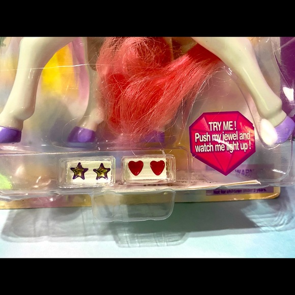 MAGIC TOUCH PONY VINTAGE 90s MAGIC JEWELS PONY SELENA JEWELS LIGHT UP & BLINK - Picture 4 of 14